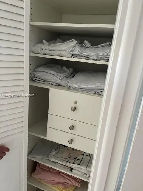 Biscayne Cove #1206 image #15