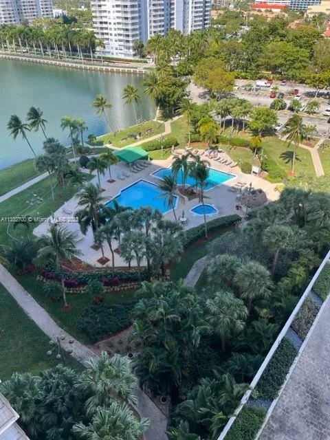 Biscayne Cove #1206 image #19