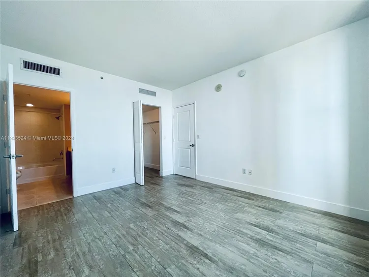 Solaris at Brickell #1409 image #21