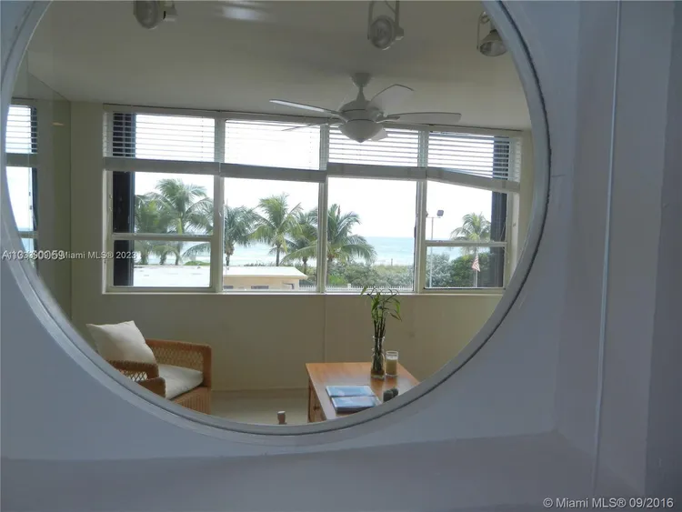 Carriage Club North #220 image #18