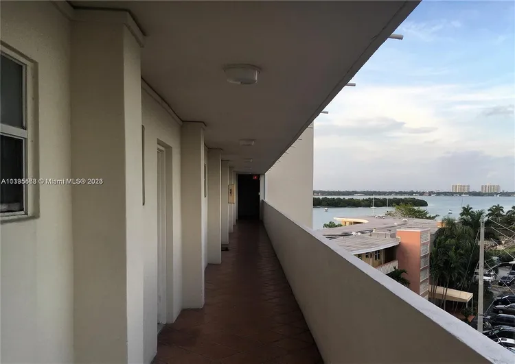 Bayshore Yacht Tennis Club #509 image #11