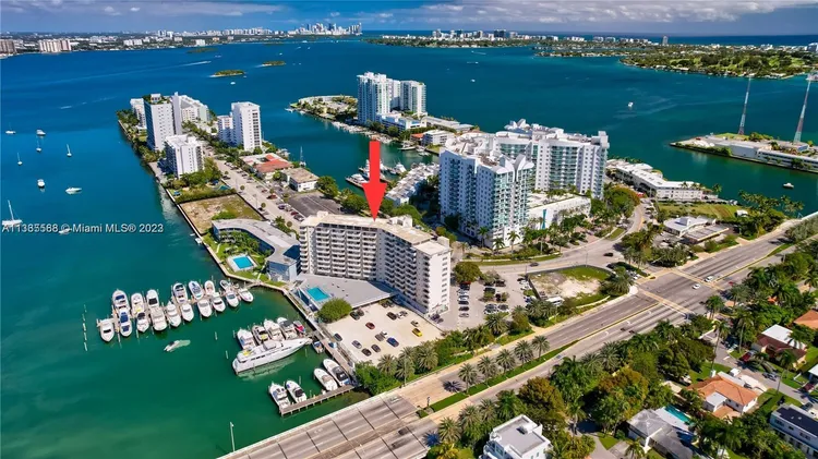 Bayshore Yacht Tennis Club #509 image #22