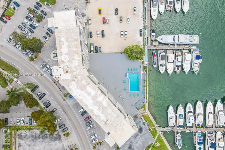 Bayshore Yacht Tennis Club #509 image #31