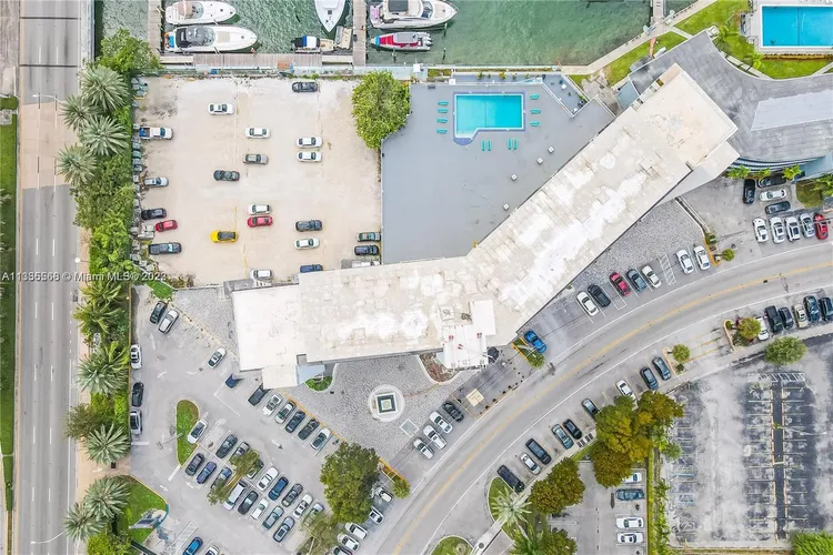 Bayshore Yacht Tennis Club #509 image #32