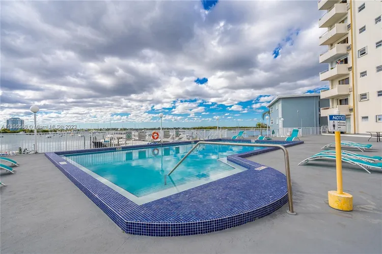 Bayshore Yacht Tennis Club #509 image #38