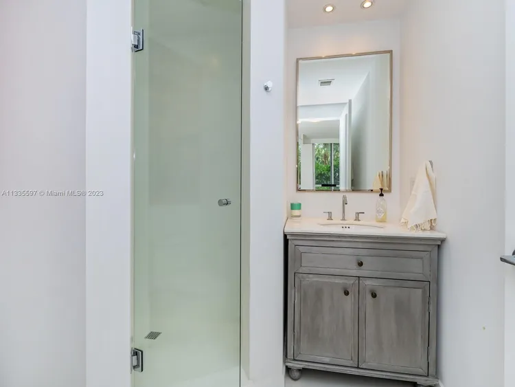 Ocean Club - Ocean Tower One #303 image #16