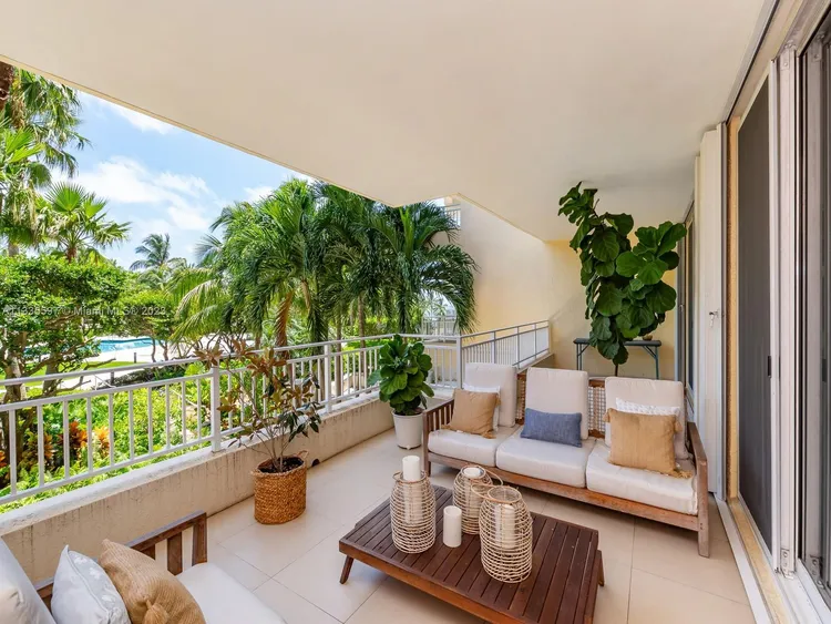 Ocean Club - Ocean Tower One #303 image #17