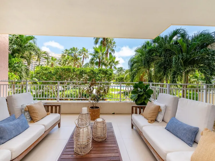 Ocean Club - Ocean Tower One #303 image #18