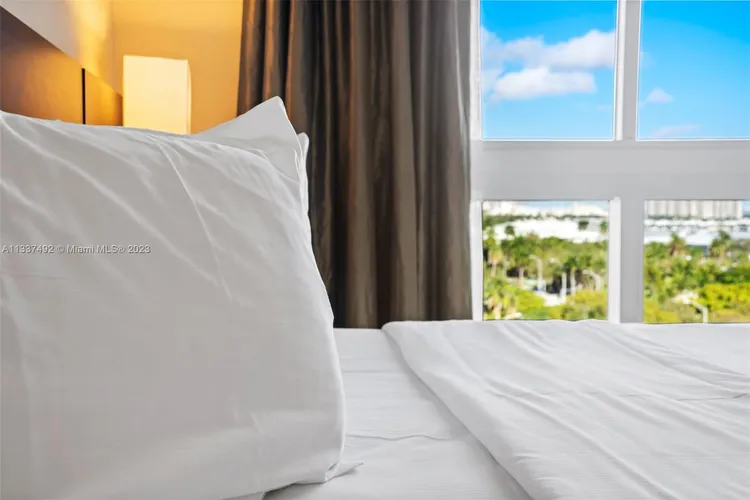 The Mutiny #1003 image #15