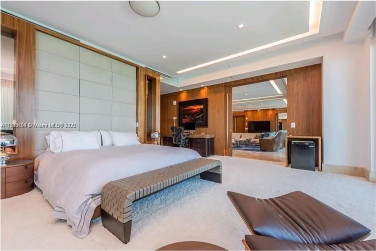 Fendi Chateau Residences #1003 image #19