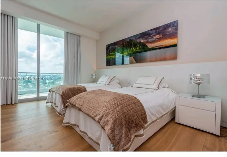 Fendi Chateau Residences #1003 image #24