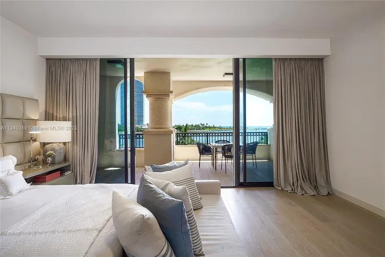 Palazzo Della Luna #6835 image #10