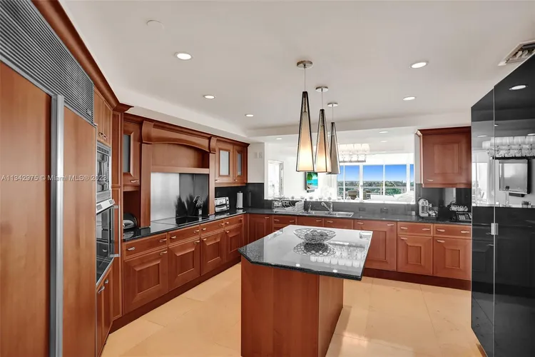 Porto Vita North Tower #902 image #17