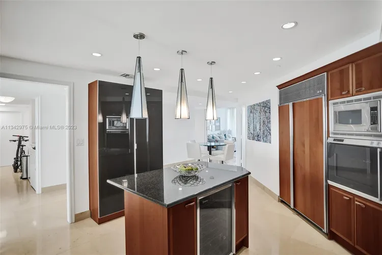 Porto Vita North Tower #902 image #21