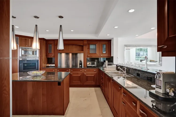 Porto Vita North Tower #902 image #22