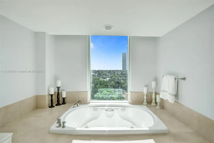 Porto Vita North Tower #902 image #29