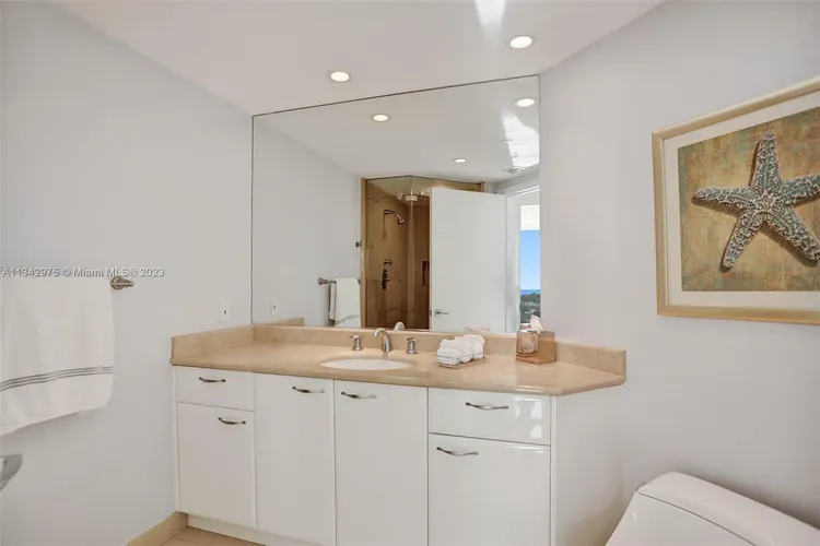 Porto Vita North Tower #902 image #31