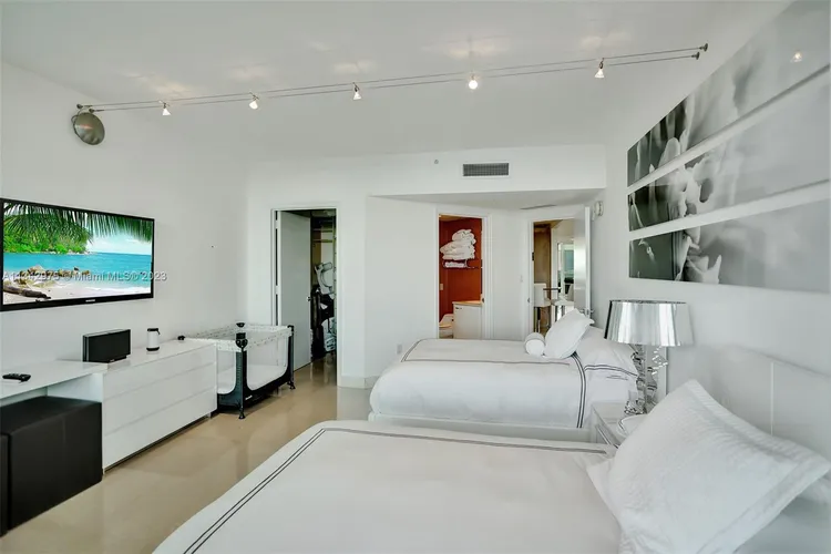 Porto Vita North Tower #902 image #37