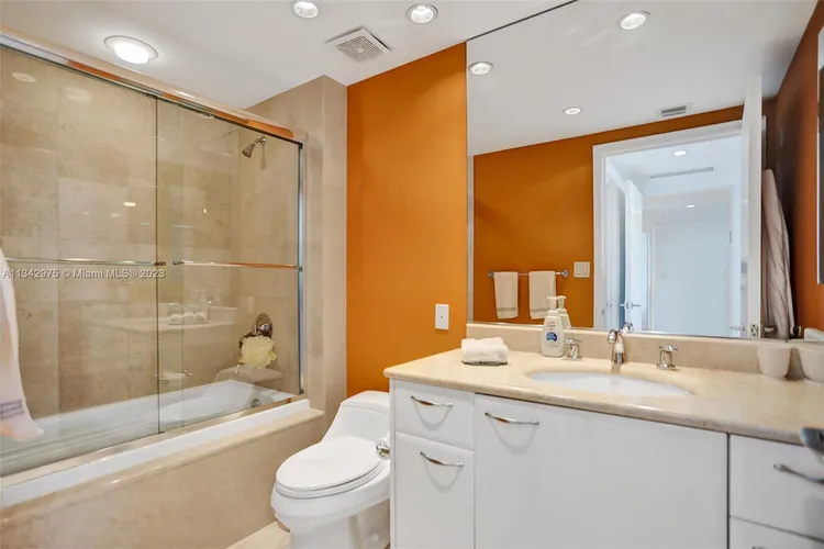 Porto Vita North Tower #902 image #39