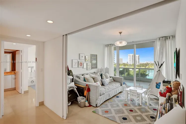 Porto Vita North Tower #902 image #46