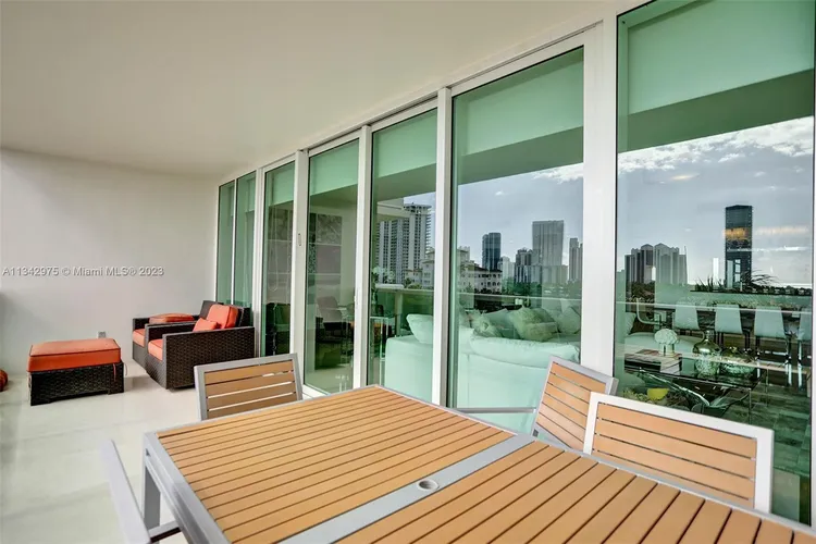 Porto Vita North Tower #902 image #63