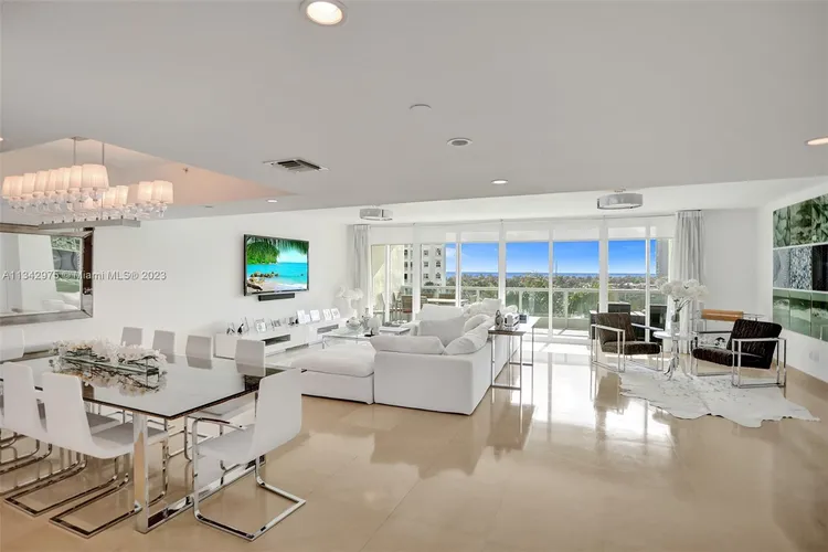 Porto Vita North Tower #902 image #8