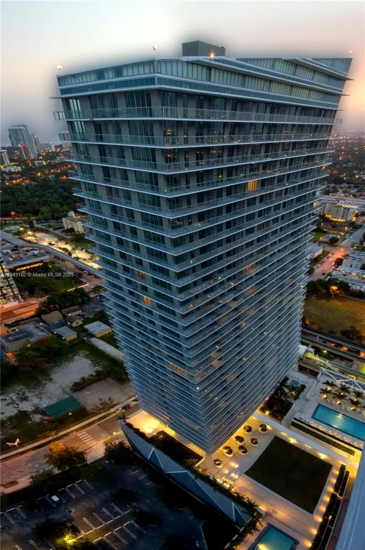 Axis #2304 image #12