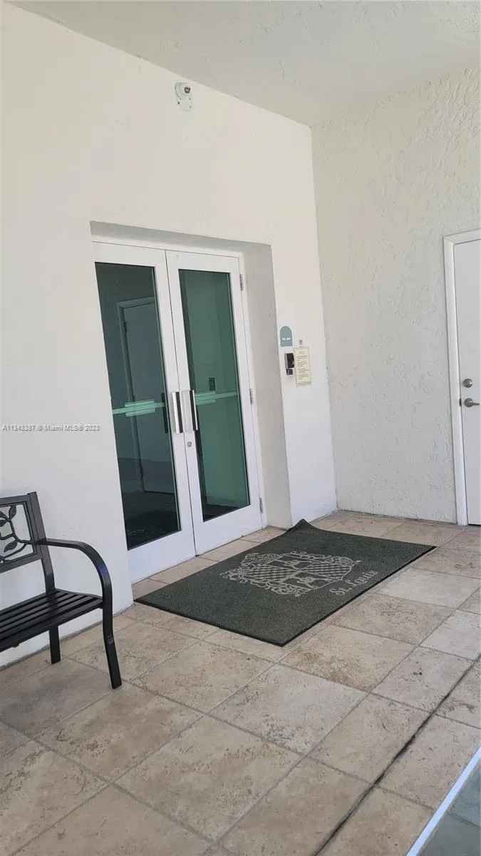 St Louis Condo #1305 image #25