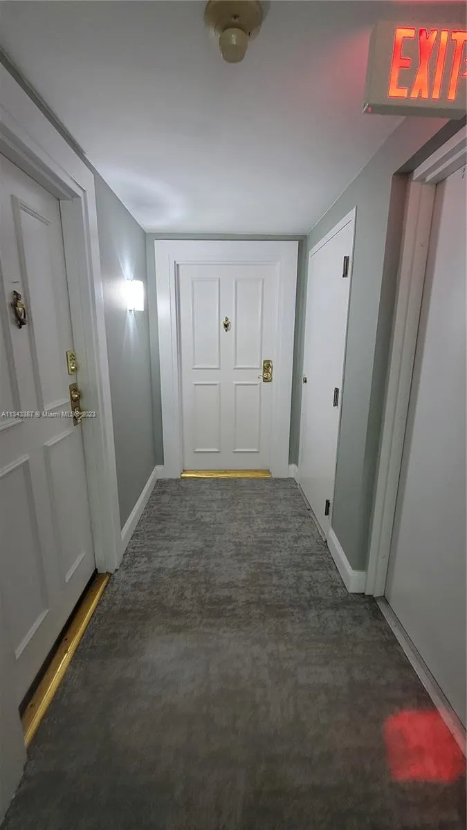 St Louis Condo #1305 image #26