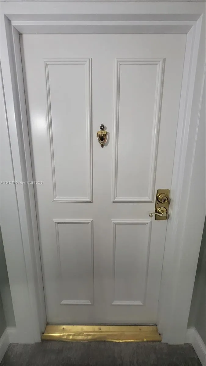 St Louis Condo #1305 image #27