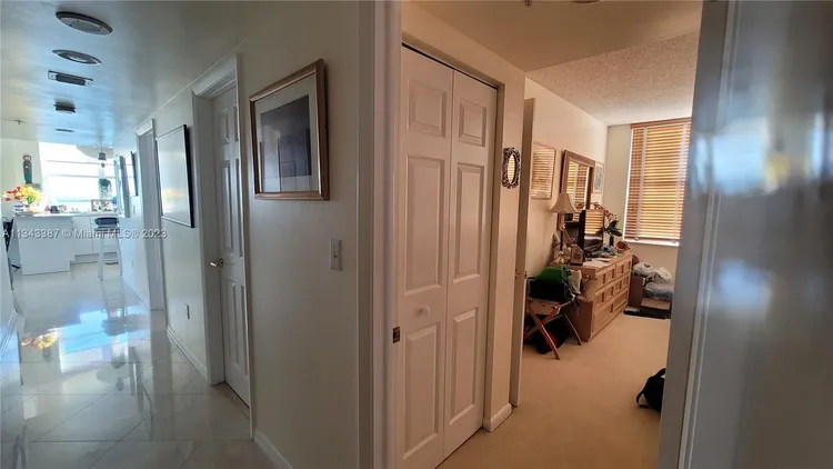 St Louis Condo #1305 image #29