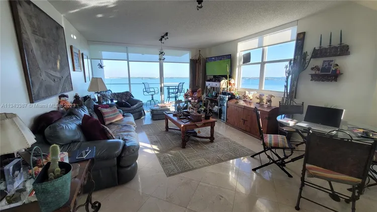 St Louis Condo #1305 image #54