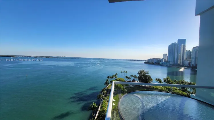 St Louis Condo #1305 image #58