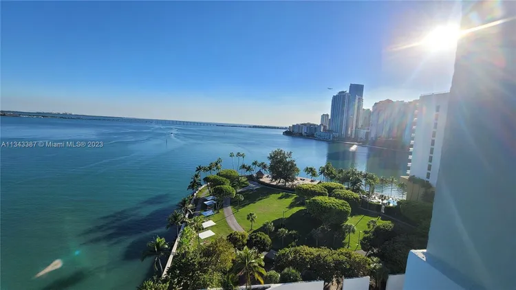 St Louis Condo #1305 image #62