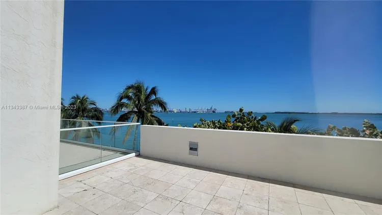 St Louis Condo #1305 image #7