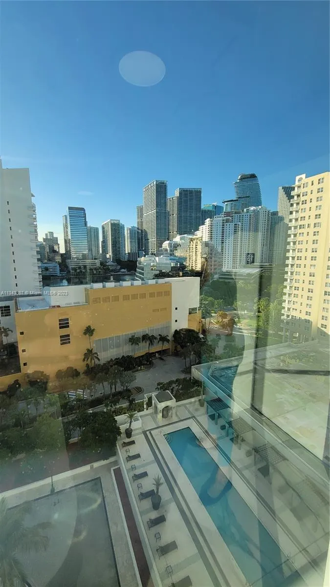 St Louis Condo #1305 image #86