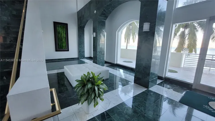 St Louis Condo #1305 image #91