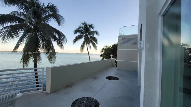 St Louis Condo #1305 image #92