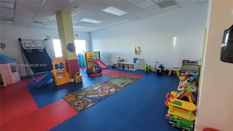 St Louis Condo #1305 image #95