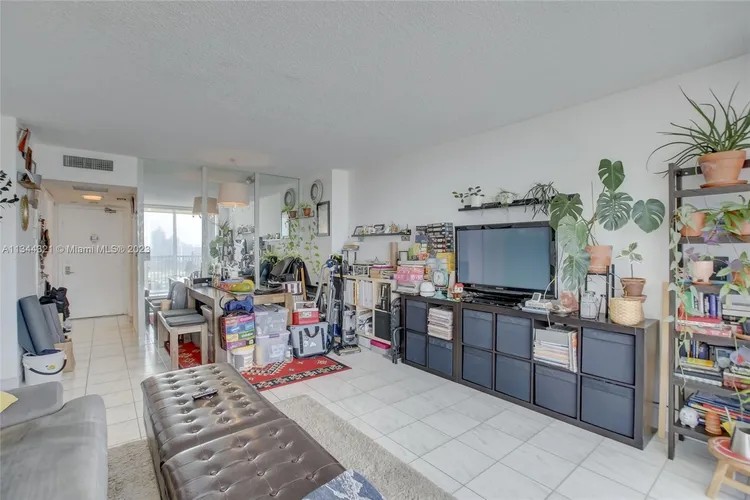 Coronado #1837 image #13