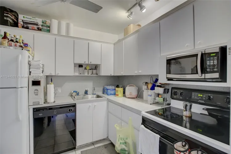 Coronado #1837 image #16