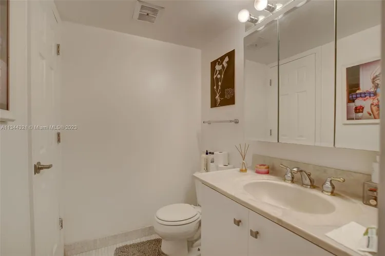 Coronado #1837 image #17