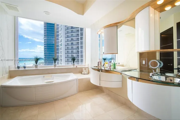 Trump Palace #1101 image #13