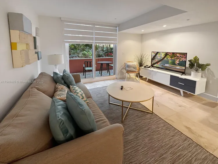 The Mutiny #217 image #6