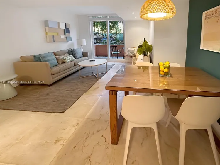 The Mutiny #217 image #9