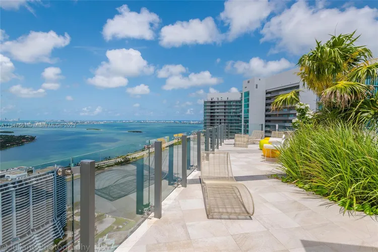 Paraiso Bayviews #201 image #22