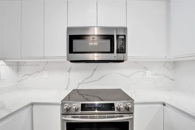 One Miami #2915 image #20