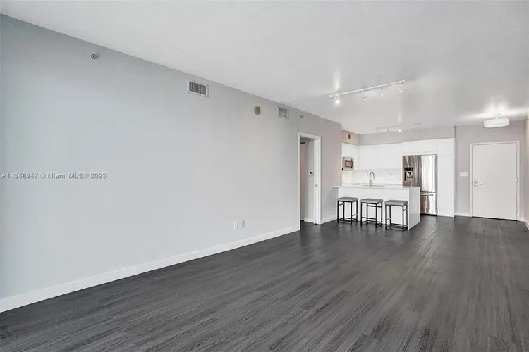 One Miami #2915 image #22