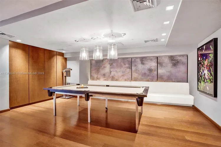 One Miami #2915 image #37