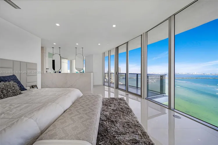 Aria on the Bay #PH15 image #34